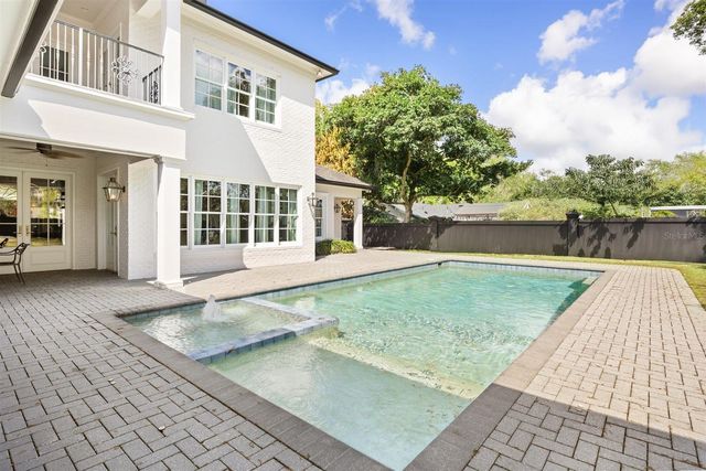 1760 VIA VENETIA, Winter Park, FL 32789