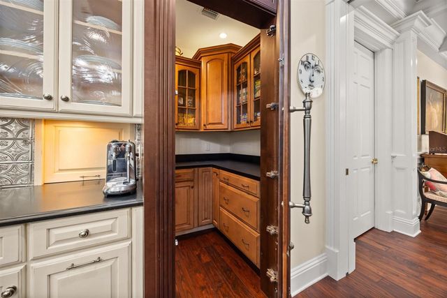 1760 VIA VENETIA, Winter Park, FL 32789