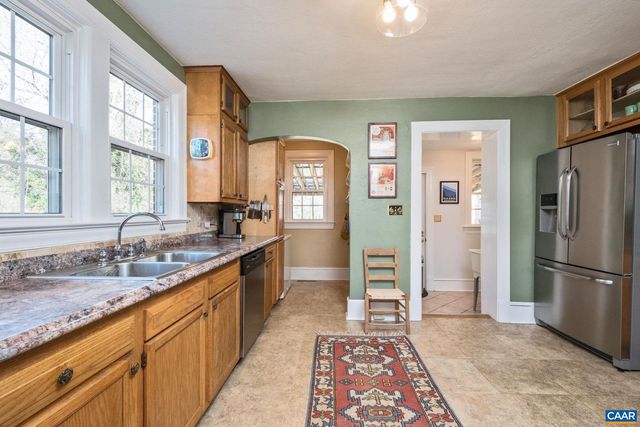 602 N MAIN ST, Gordonsville, VA 22942