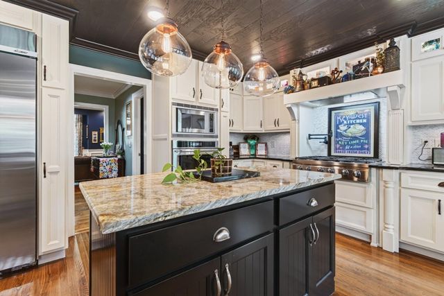 9030 Finney Point Drive, Ooltewah, TN 37363