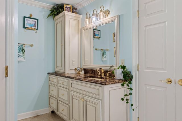 9030 Finney Point Drive, Ooltewah, TN 37363