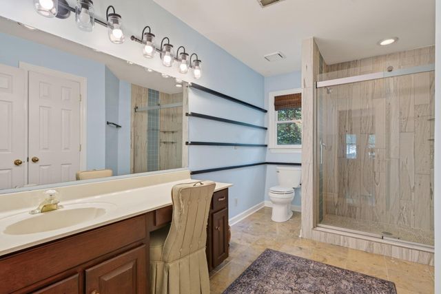 9030 Finney Point Drive, Ooltewah, TN 37363