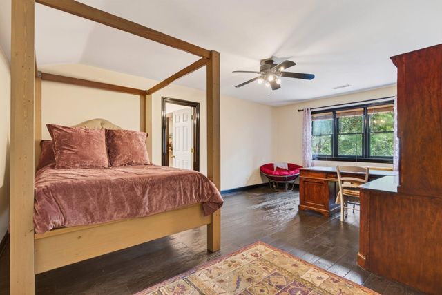 9030 Finney Point Drive, Ooltewah, TN 37363