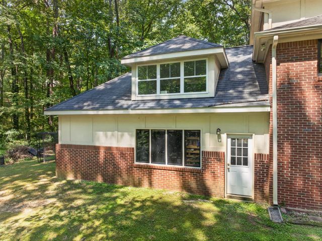 9030 Finney Point Drive, Ooltewah, TN 37363