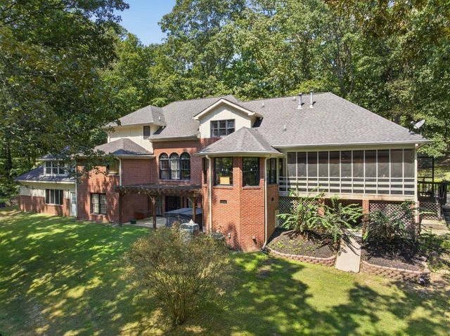 9030 Finney Point Drive, Ooltewah, TN 37363
