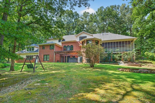 9030 Finney Point Drive, Ooltewah, TN 37363