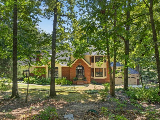 9030 Finney Point Drive, Ooltewah, TN 37363