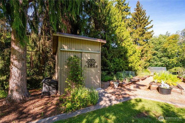 14940 Benson Heights Place, Bow, WA 98232