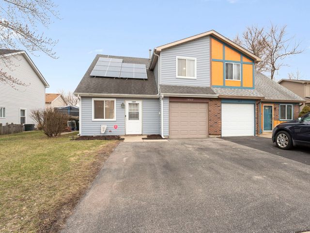 1807 Whitney Drive, Hanover Park, IL 60133