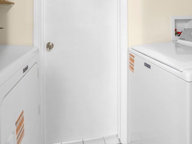 1807 Whitney Drive, Hanover Park, IL 60133