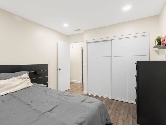 1807 Whitney Drive, Hanover Park, IL 60133