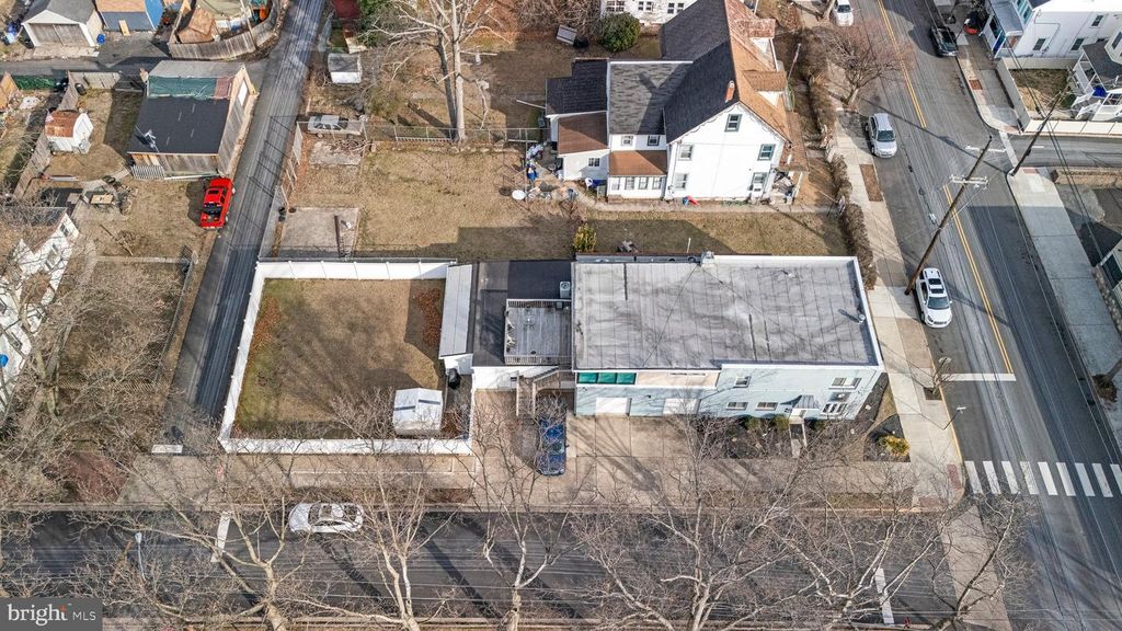 329 OTTER ST, BRISTOL, PA 19007 — photo 4