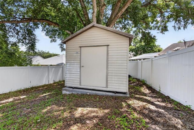 328 VAIL DRIVE, Winter Haven, FL 33884