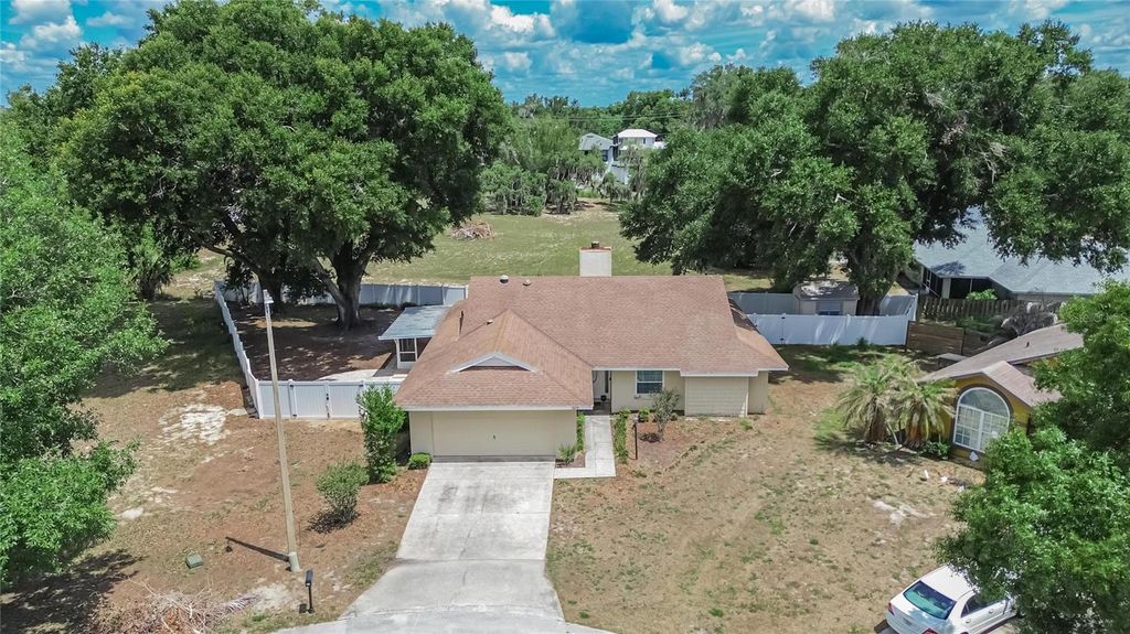 328 VAIL DRIVE, Winter Haven, FL 33884