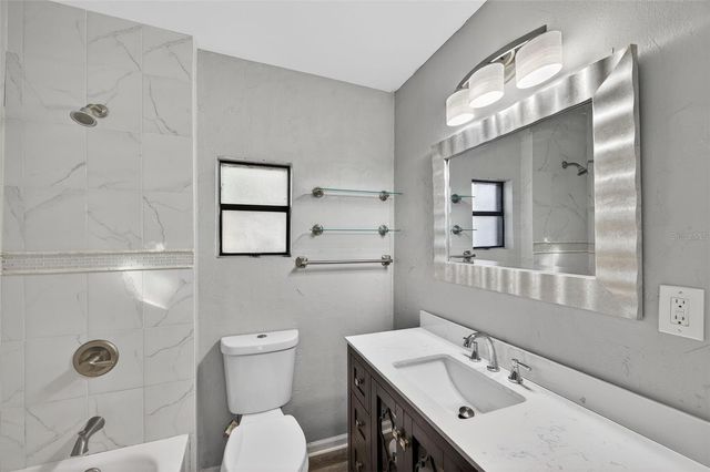 7217 6TH AVENUE N, St Petersburg, FL 33710