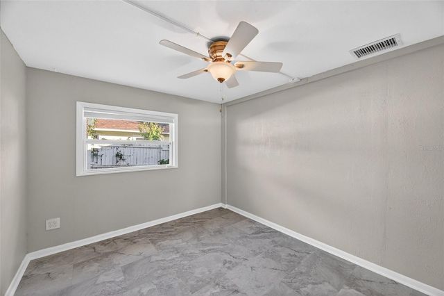 7217 6TH AVENUE N, St Petersburg, FL 33710