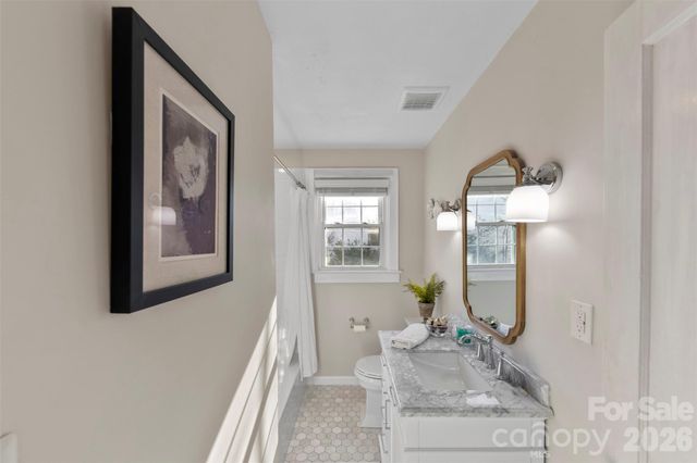 117 Oakdale Street, Gastonia, NC 28054