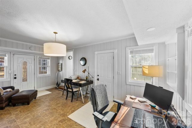 117 Oakdale Street, Gastonia, NC 28054