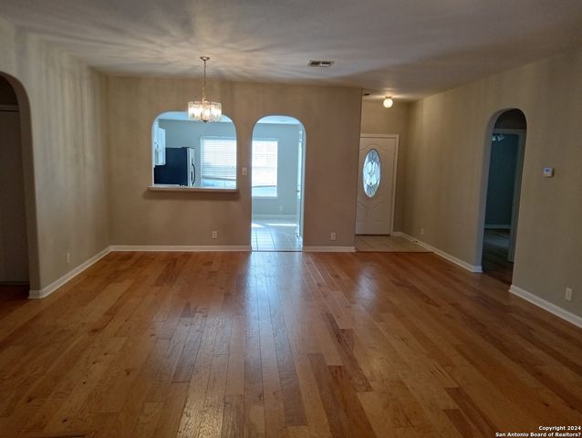 7607 BRAUN CIR, San Antonio, TX 78250