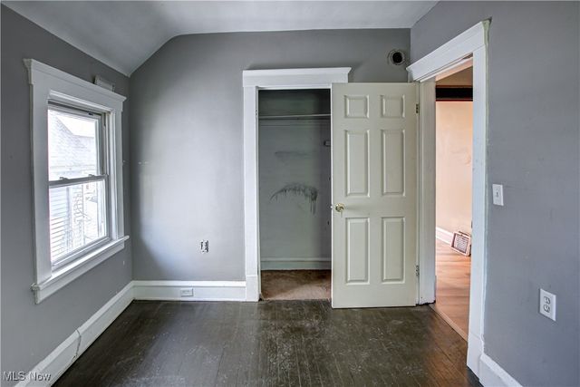 2128 W 105th Street, Cleveland, OH 44102