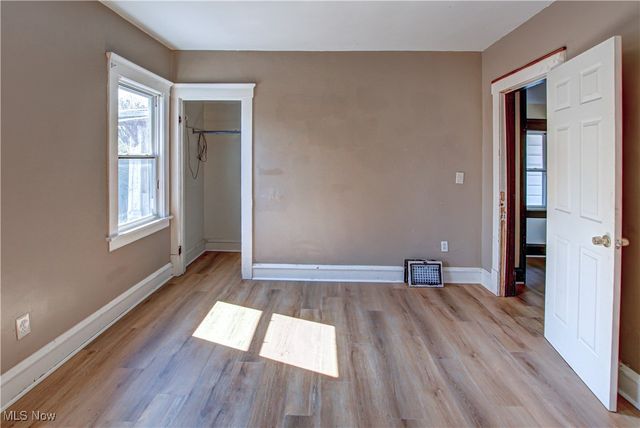 2128 W 105th Street, Cleveland, OH 44102