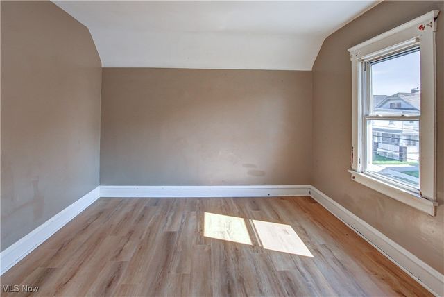 2128 W 105th Street, Cleveland, OH 44102