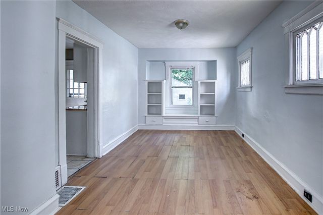 2128 W 105th Street, Cleveland, OH 44102