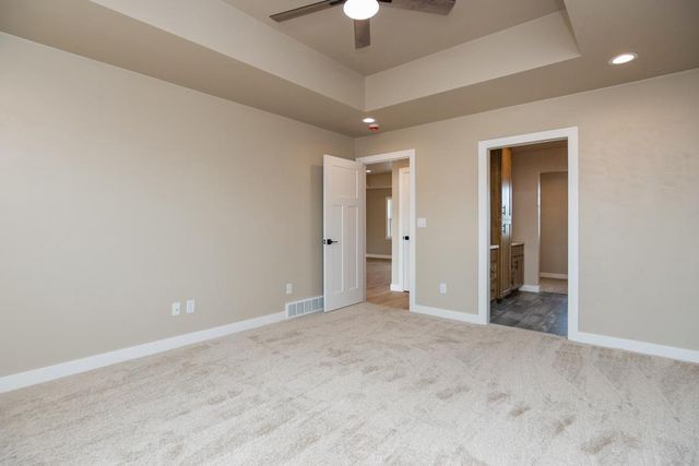1436 DIVINITY DRIVE, De Pere, WI 54115