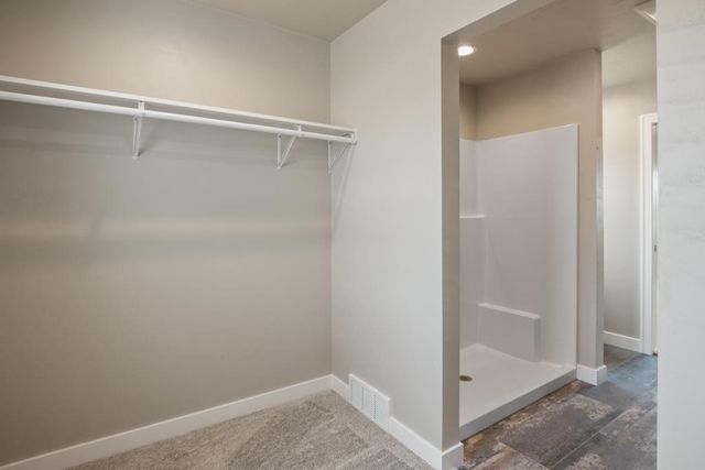 1436 DIVINITY DRIVE, De Pere, WI 54115
