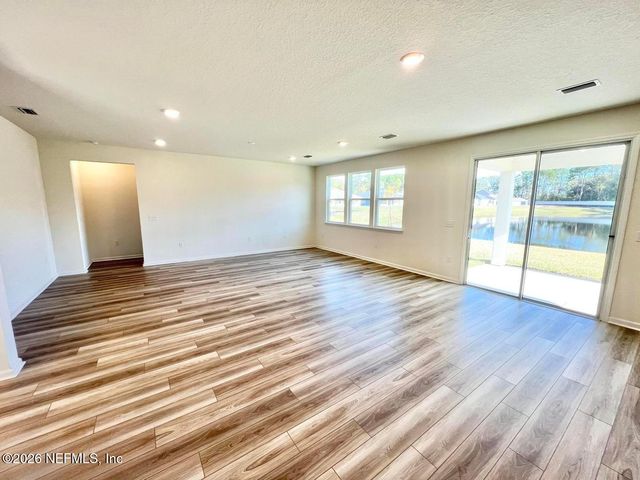 12859 LOGANS WALK Lane, Jacksonville, FL 32218