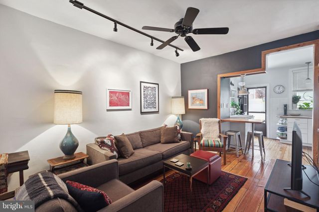 1943 S HICKS ST, Philadelphia, PA 19145