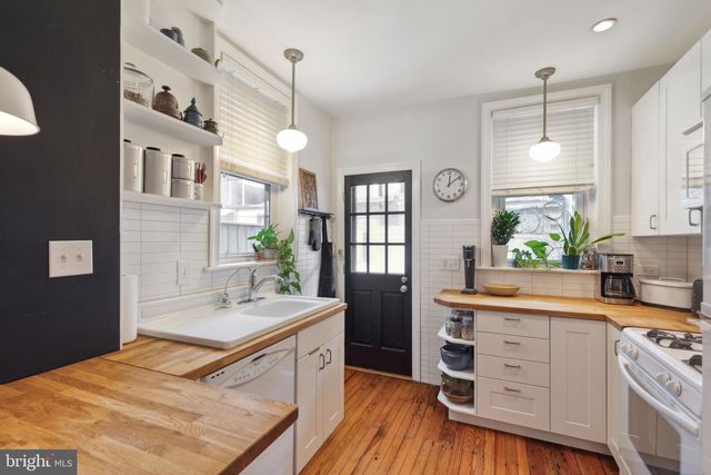 1943 S HICKS ST, Philadelphia, PA 19145