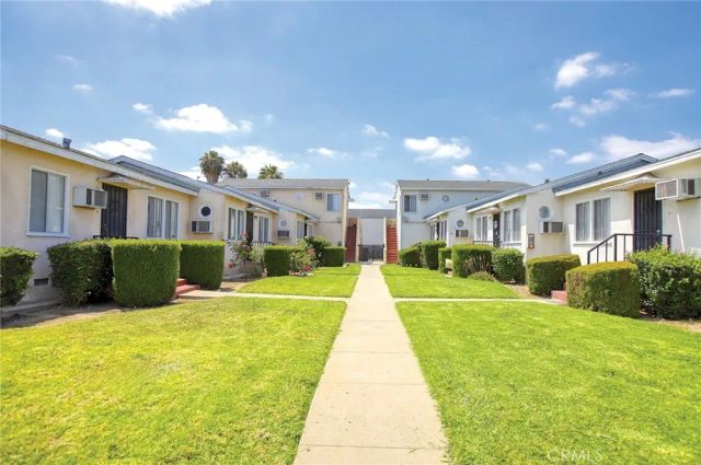 221 S Maple Avenue, Montebello, CA 90640