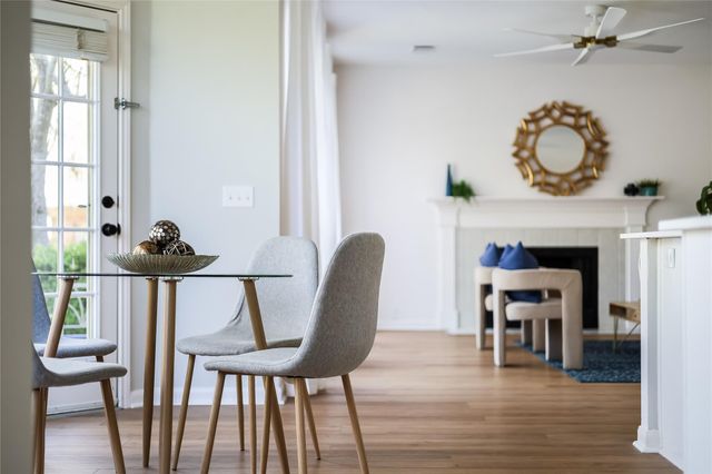 5221 Austral LOOP, Austin, TX 78739