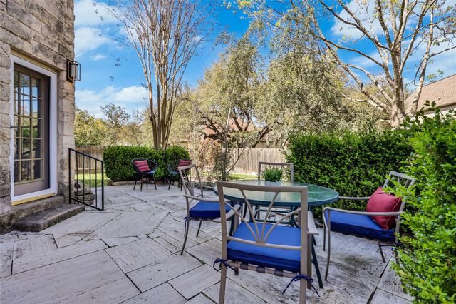 5221 Austral LOOP, Austin, TX 78739