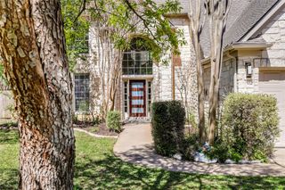 5221 Austral LOOP, Austin, TX 78739