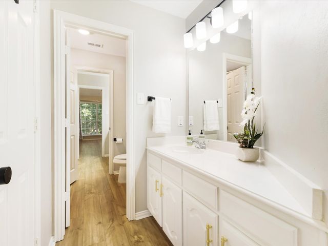6207 Millwood Court, Arlington, TX 76016