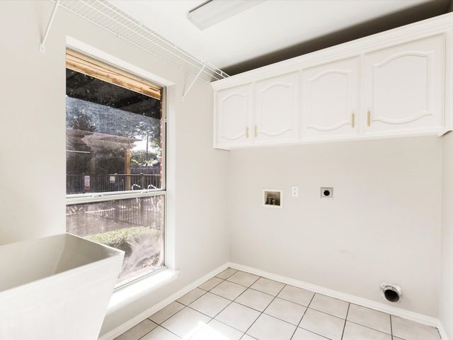 6207 Millwood Court, Arlington, TX 76016