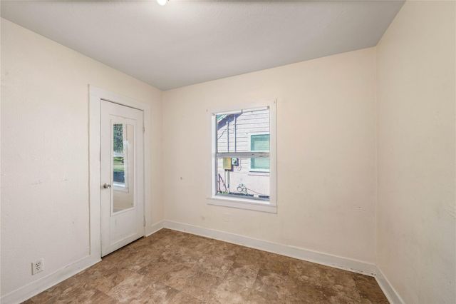 925 4th Avenue N, Texas City, TX 77590