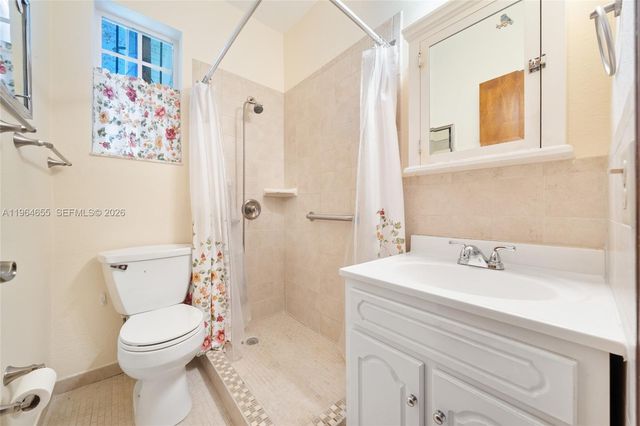 7110 SW 13th Ter, Miami, FL 33144