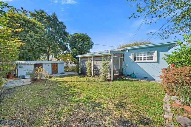 7110 SW 13th Ter, Miami, FL 33144