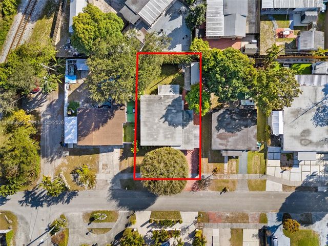 7110 SW 13th Ter, Miami, FL 33144