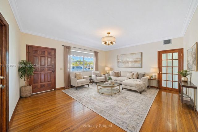 7110 SW 13th Ter, Miami, FL 33144