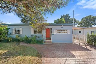 7110 SW 13th Ter, Miami, FL 33144