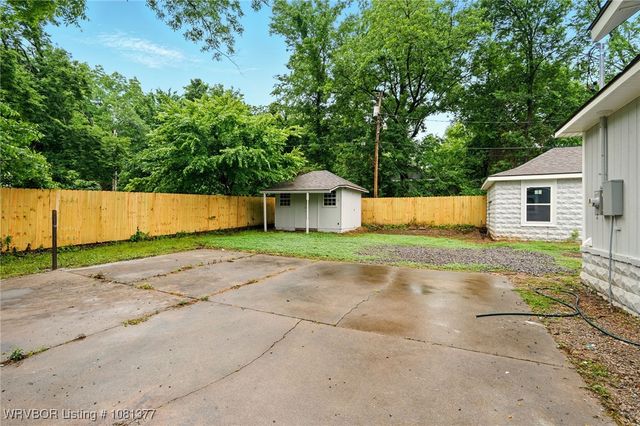 925 Cedar Street, Van Buren, AR 72956