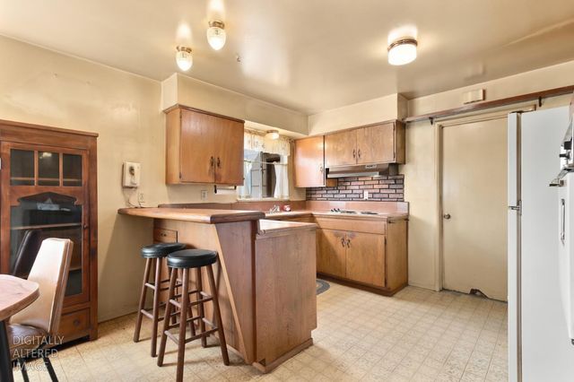 4501 Forest Pkwy, Sacramento, CA 95823