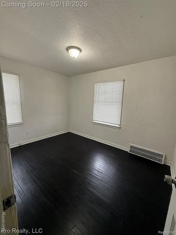 4139 17th St Street, Ecorse, MI 48229