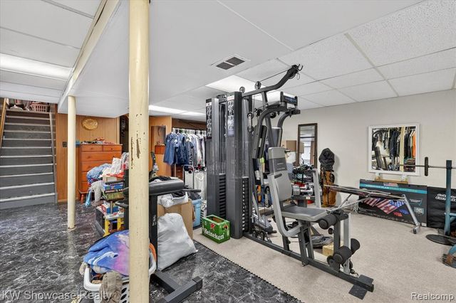 3762 Lakewood Drive, Waterford, MI 48329