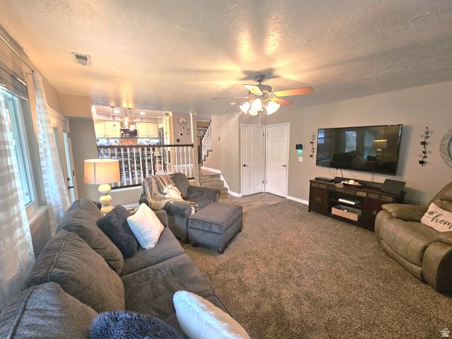 1037 E 1500 N, Layton, UT 84040
