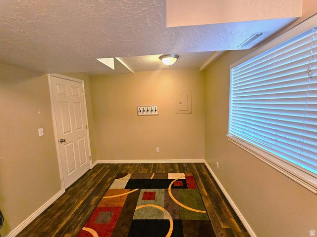 1037 E 1500 N, Layton, UT 84040